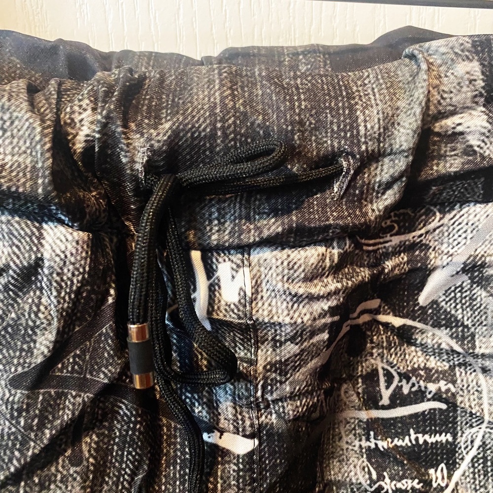 NWT Eternelle Chalk Pants in Large
